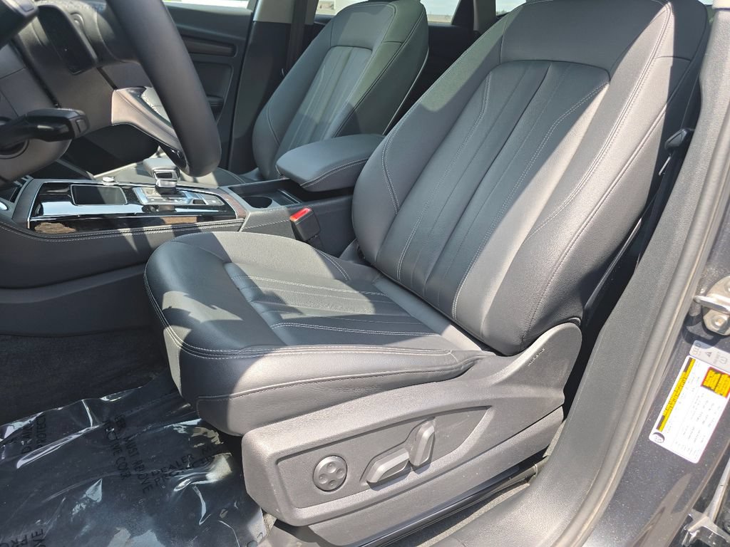 Certified 2023 Audi Q5 2.0T Premium Plus AWD/4WD image 36