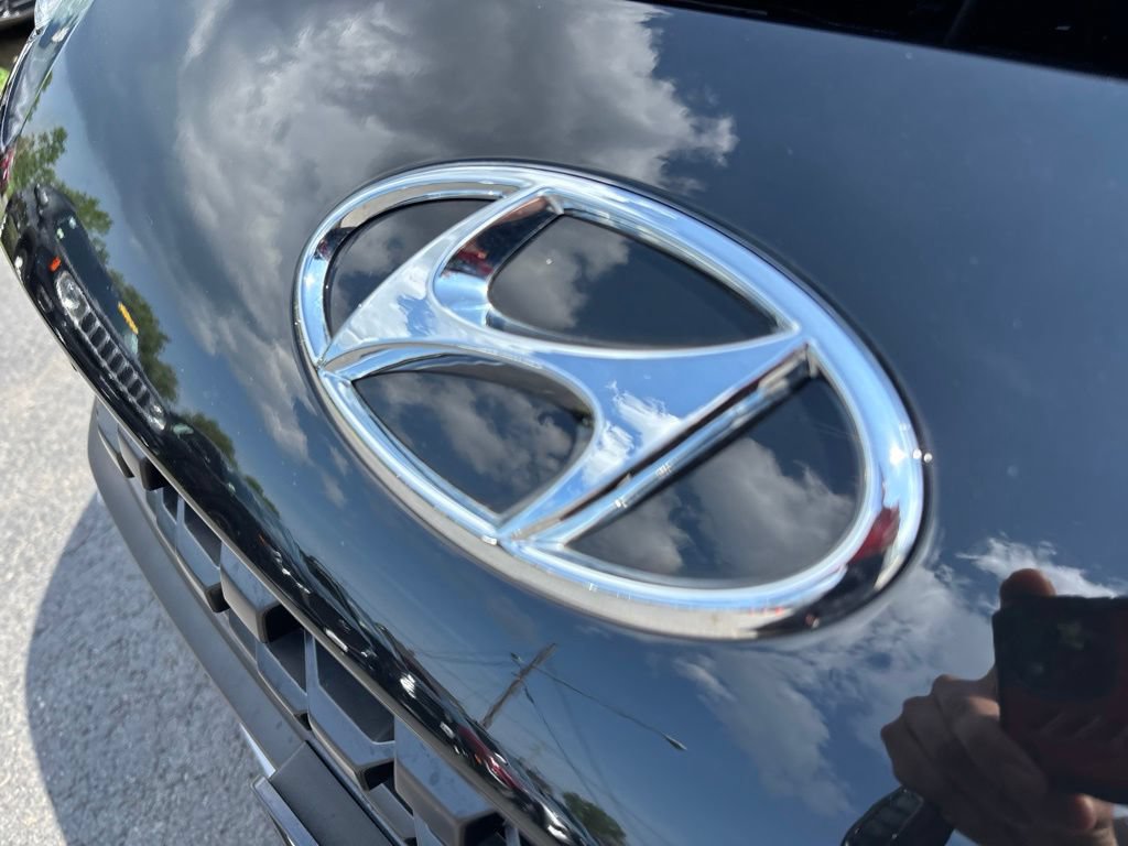 Certified 2023 Hyundai Kona SEL w/ Cargo Package AWD/4WD image 10
