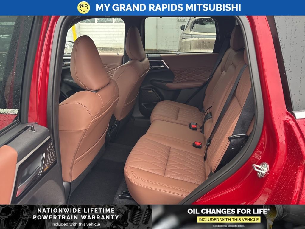 New 2026 Mitsubishi Outlander SEL AWD/4WD image 10