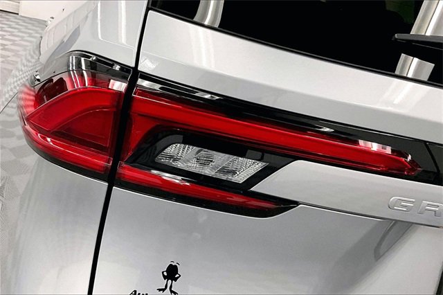 Used 2024 Toyota Grand Highlander Platinum image 34