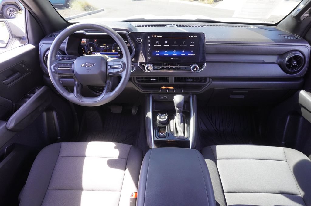 Used 2025 Chevrolet Colorado Trail Boss AWD/4WD image 12