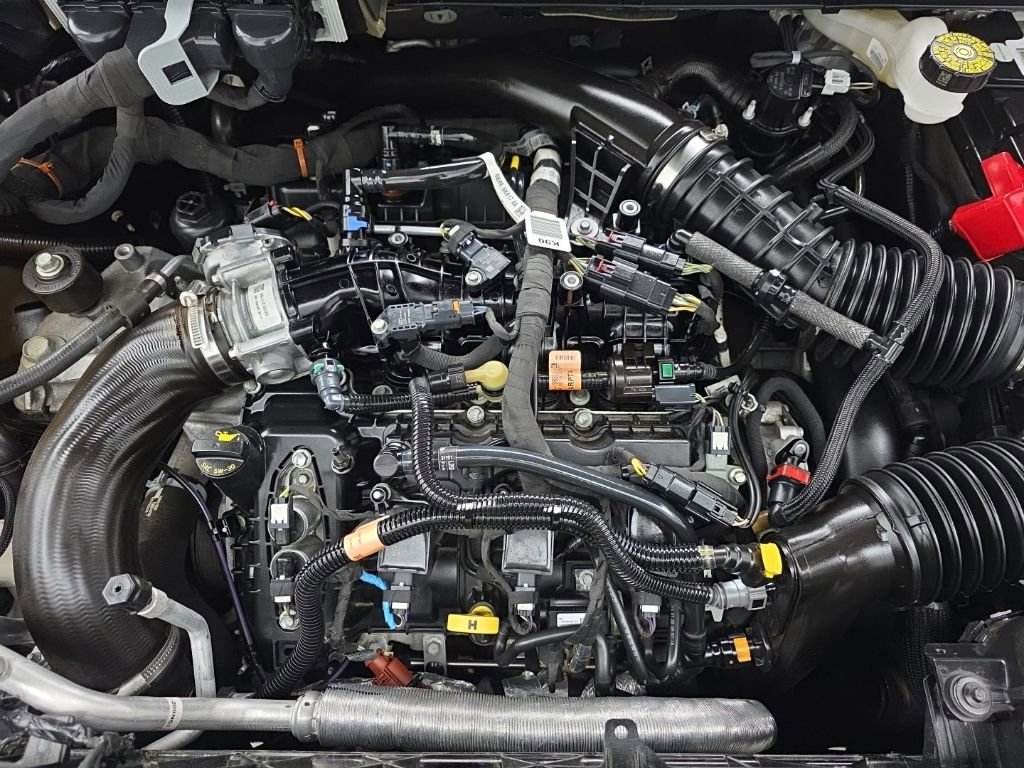 Used 2023 Lincoln Nautilus Reserve w/ Equipment Group 201A image 19