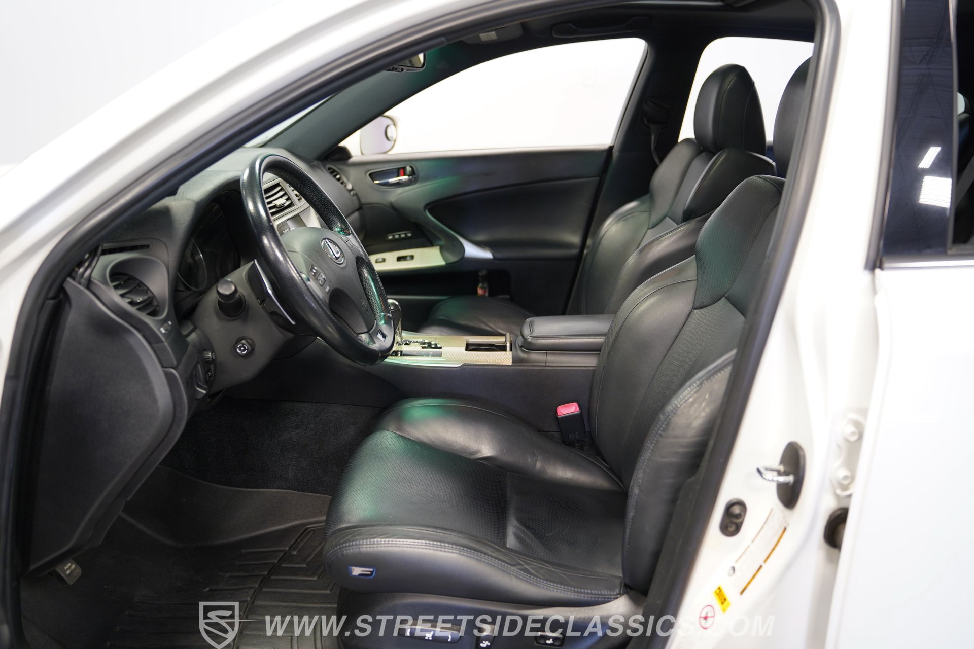 Used 2008 Lexus IS F RWD image 39