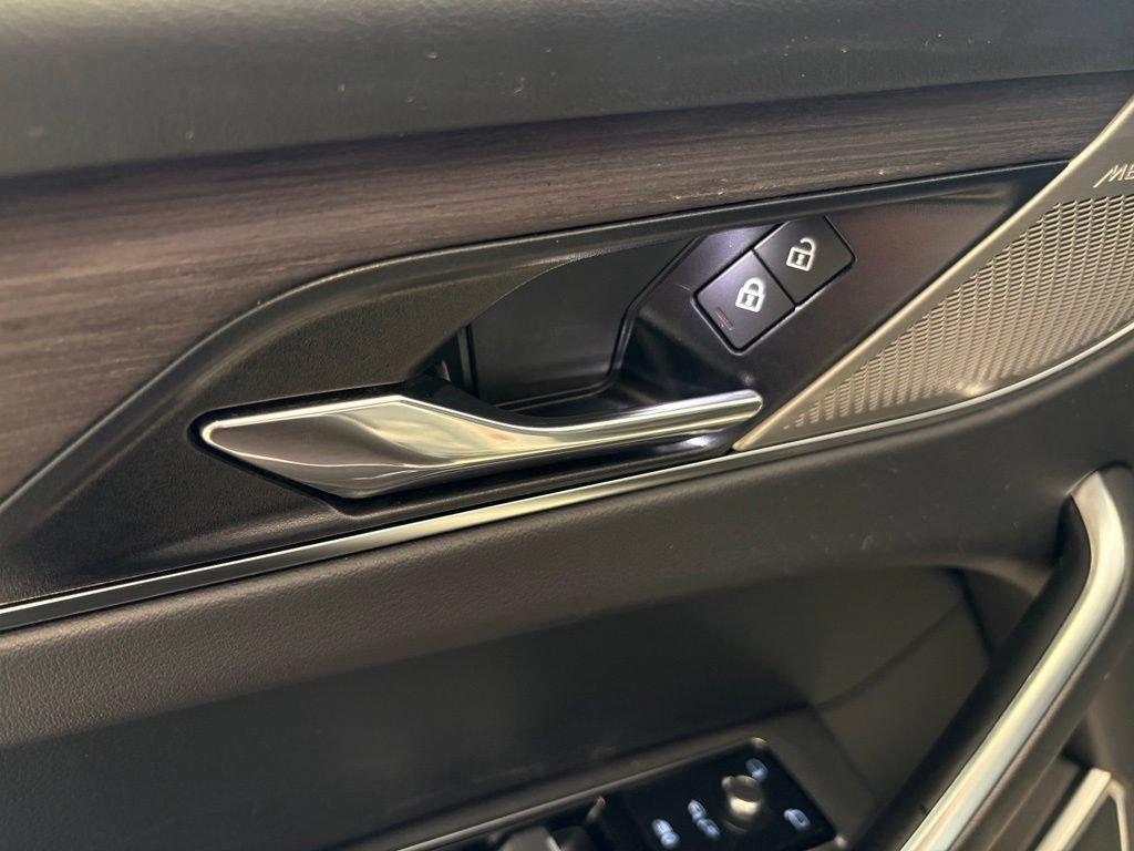 Used 2022 Jaguar F-PACE S AWD/4WD image 37