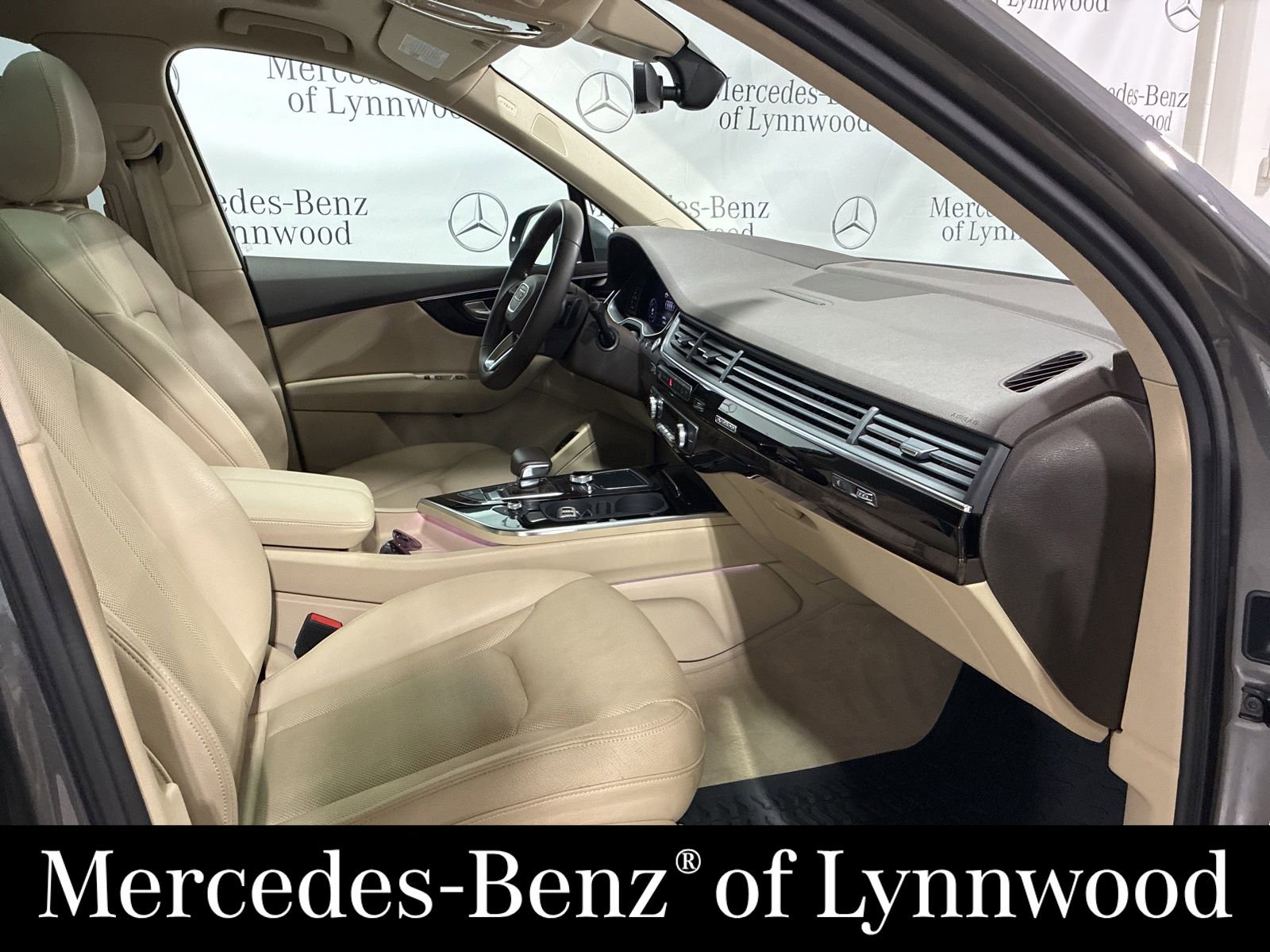 Used 2019 Audi Q7 3.0T Prestige w/ Prestige Package image 28