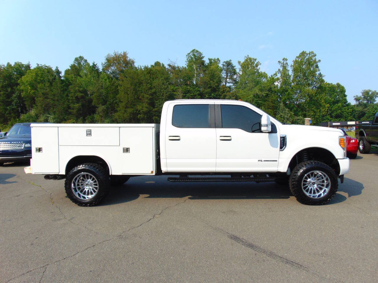 Used 2017 Ford F350 XL w/ Power Equipment Group AWD/4WD image 38