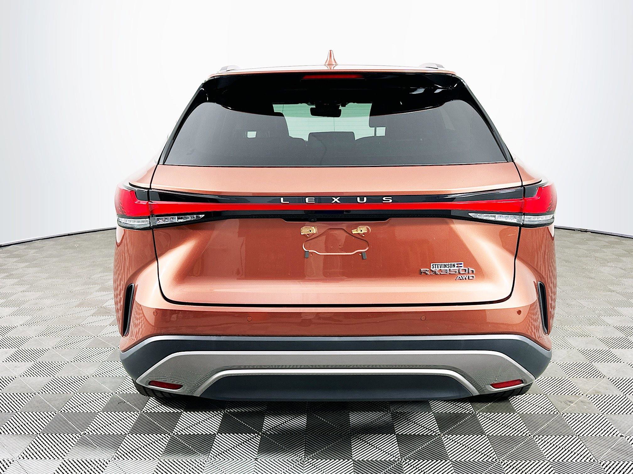 Used 2023 Lexus RX 350 image 6