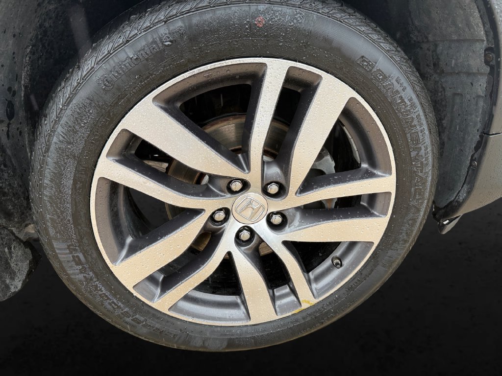 Used 2016 Honda Pilot Touring image 13