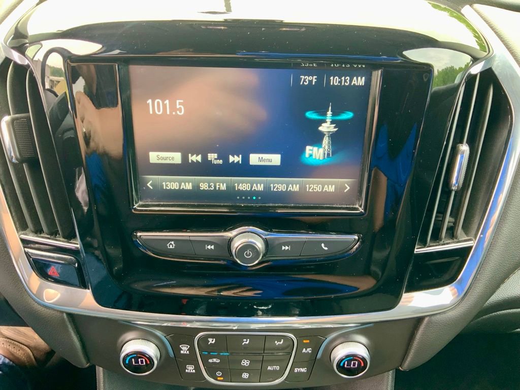 Used 2018 Chevrolet Traverse LS FWD image 20