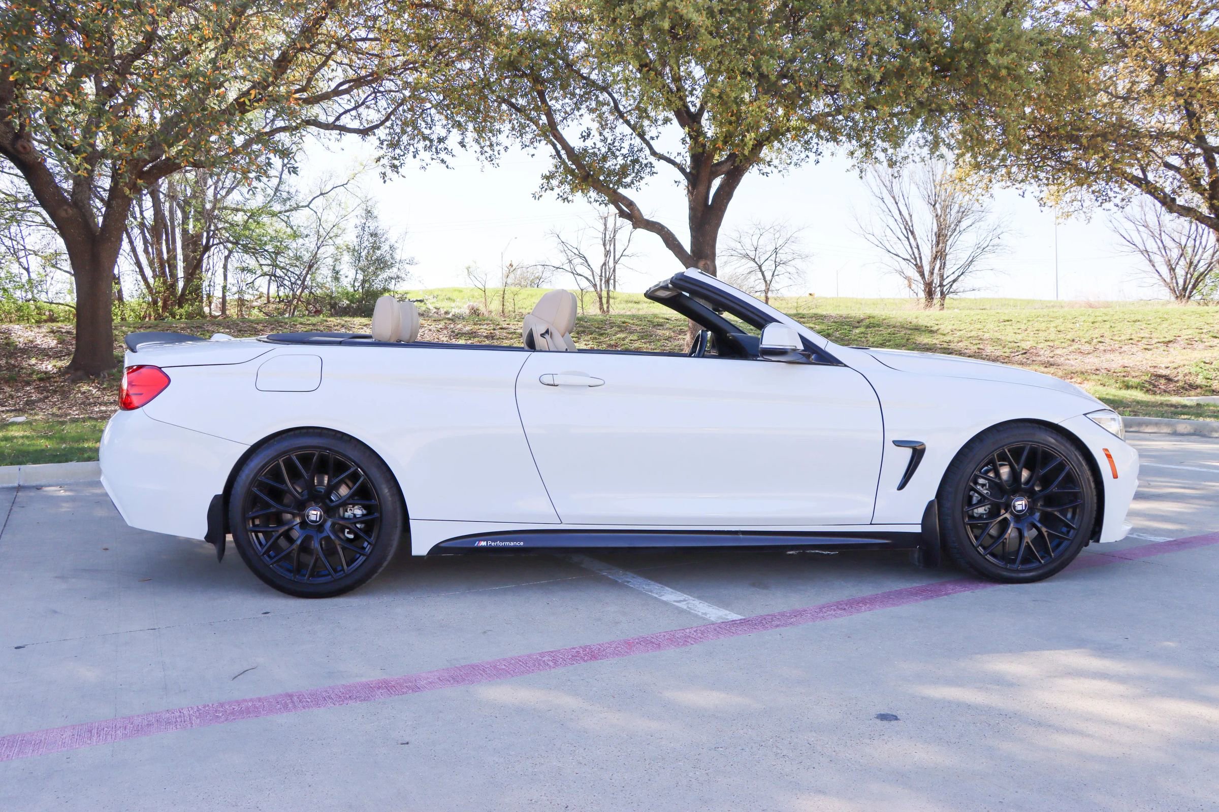 Used 2016 BMW 428i Convertible image 8