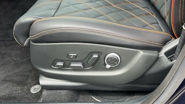 Used 2026 Genesis GV70 3.5T Sport Prestige AWD/4WD image 10