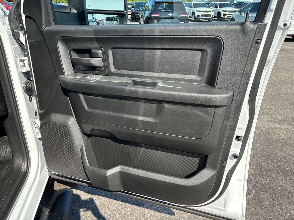 New 2026 RAM 3500 Tradesman AWD/4WD image 29