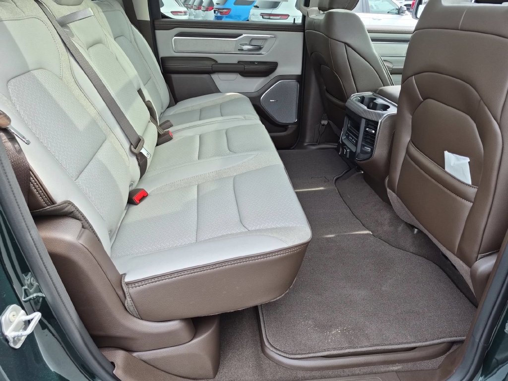 New 2027 RAM 1500 Laramie AWD/4WD image 31