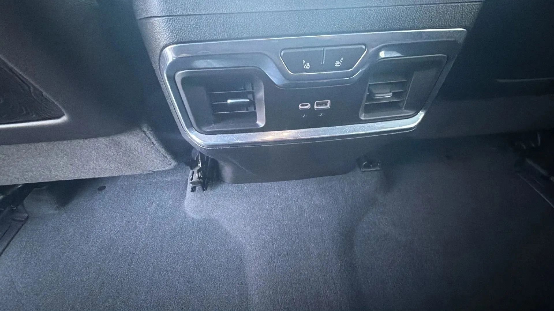 Used 2023 GMC Sierra 1500 Denali Ultimate image 24