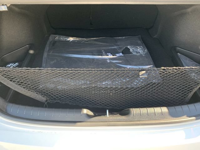 Certified 2025 Hyundai Elantra SEL FWD image 15