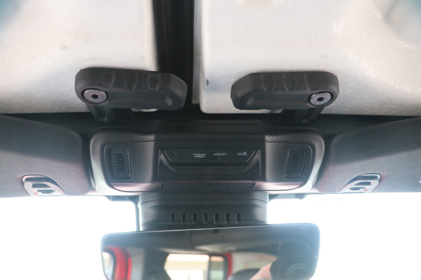 Used 2024 Jeep Wrangler Sahara w/ Technology Group image 26