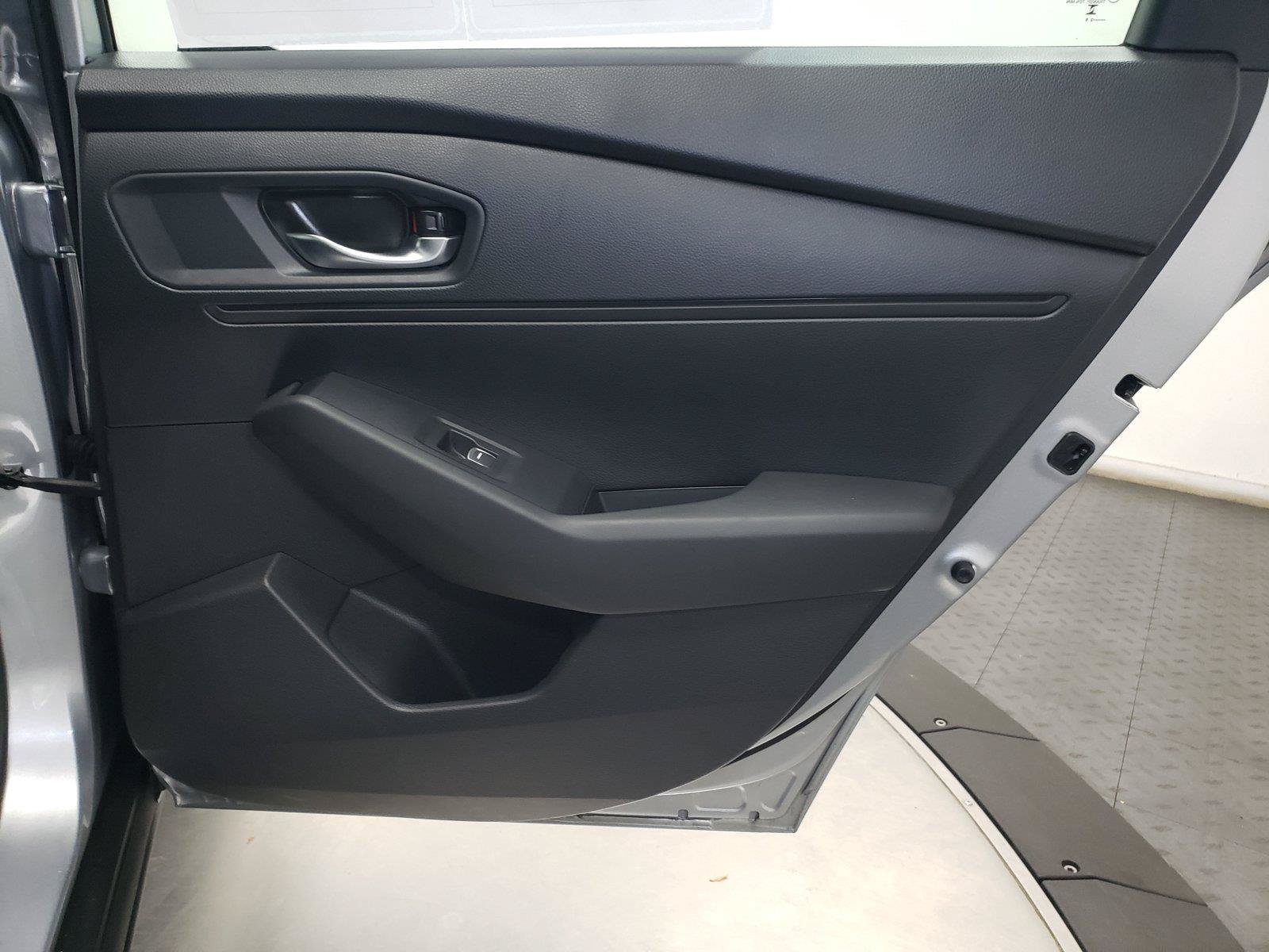 Used 2025 Honda Accord SE image 34