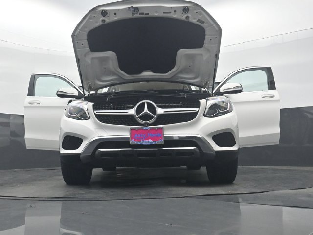 Used 2019 Mercedes-Benz GLC 300 4MATIC Coupe image 52