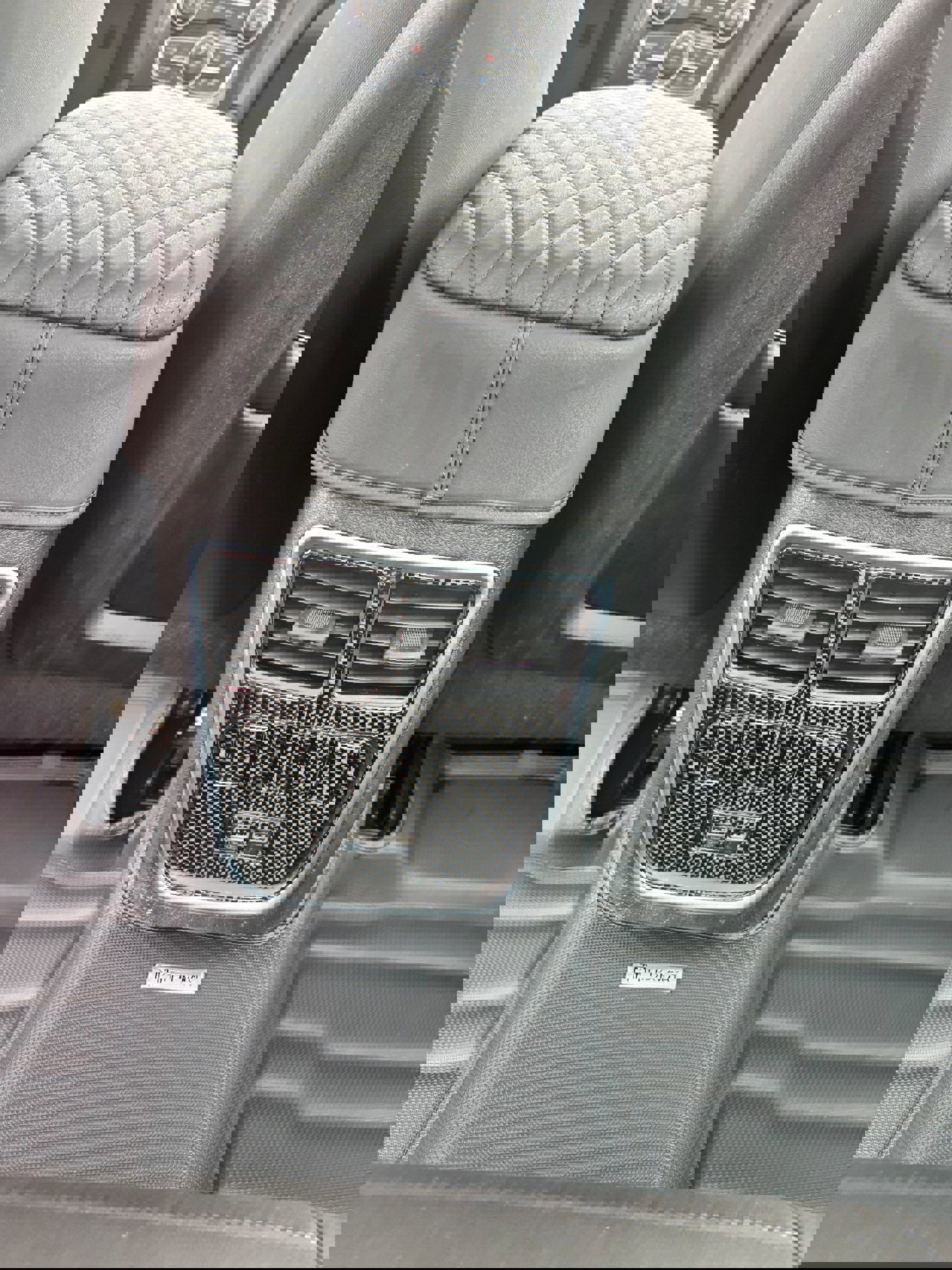 Used 2022 Dodge Charger GT image 12