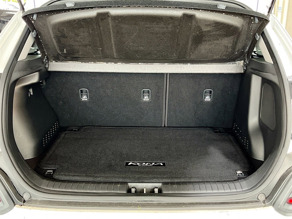 Used 2021 Hyundai Kona SEL Plus w/ Cargo Package image 25