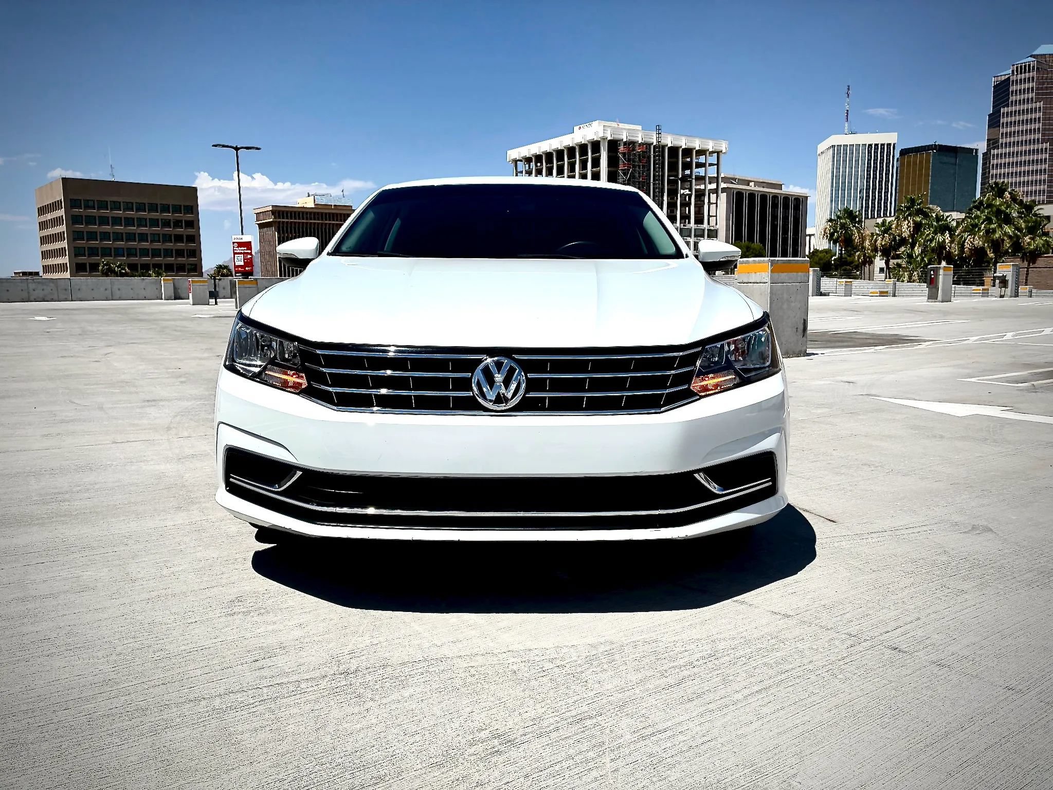 Used 2016 Volkswagen Passat 1.8T S FWD image 4
