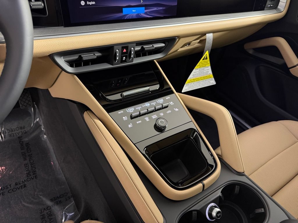 New 2026 Porsche Cayenne AWD/4WD image 24