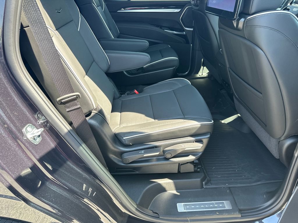Certified 2026 Cadillac Escalade Sport w/ Touring Package image 15