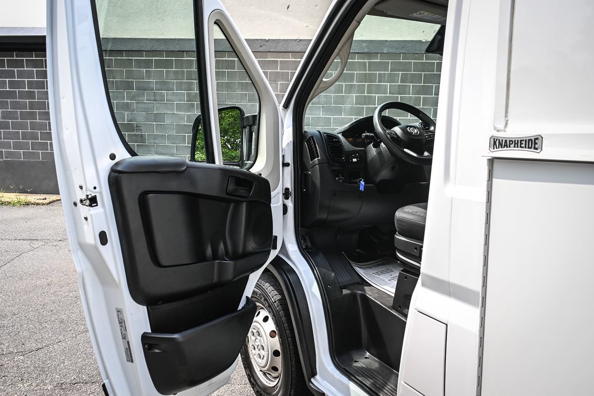 Used 2022 RAM ProMaster 3500 w/ Convenience Group FWD image 9