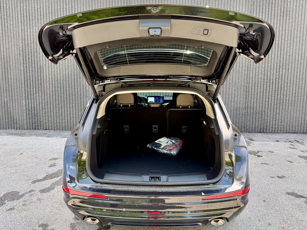 New 2025 Lincoln Corsair Grand Touring AWD/4WD image 15