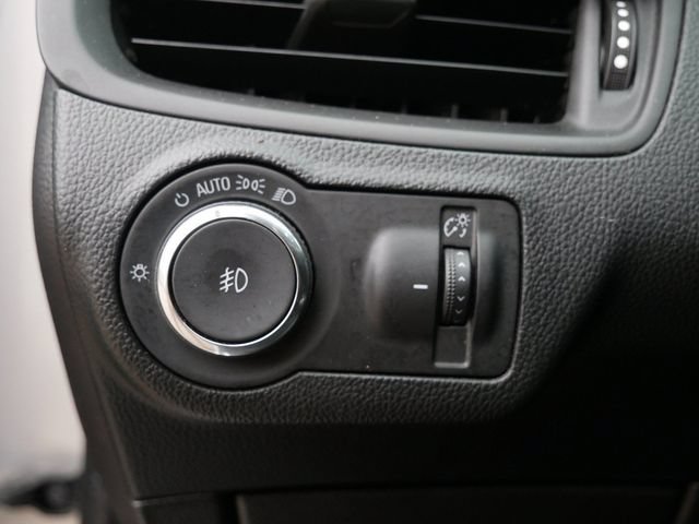 Used 2018 Buick Envision Premium AWD/4WD image 16
