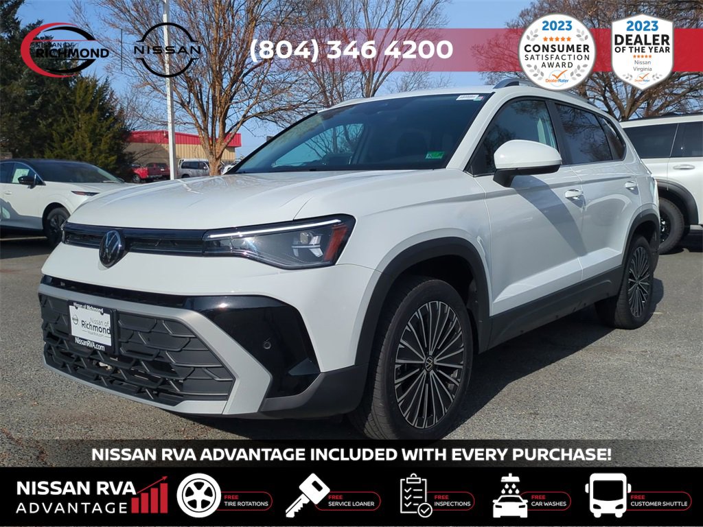 Used 2025 Volkswagen Taos SE image 9