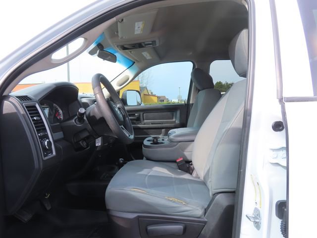 Used 2018 RAM 3500 Tradesman w/ Chrome Appearance Group image 15