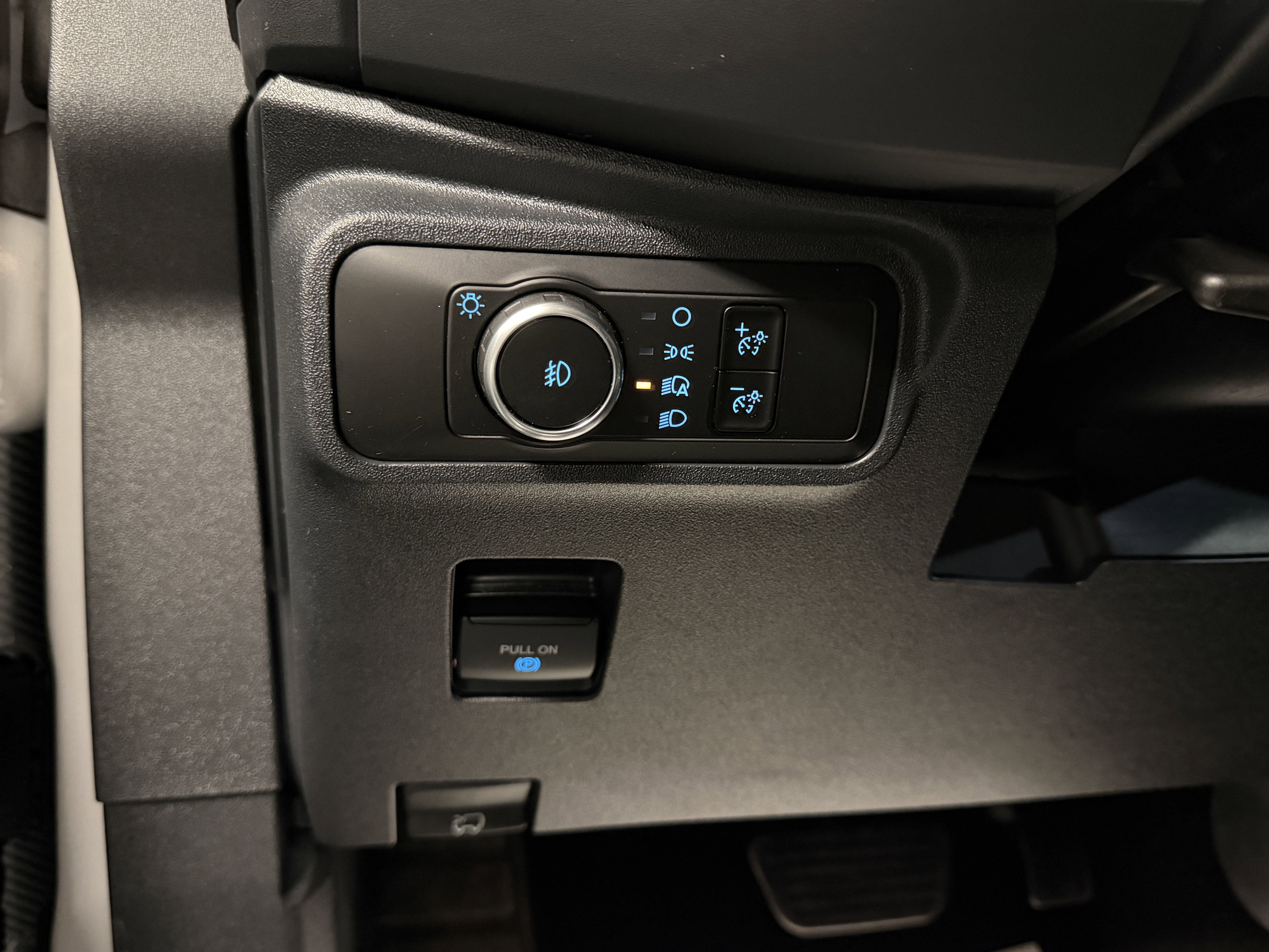 Used 2025 Ford Bronco Outer Banks image 19