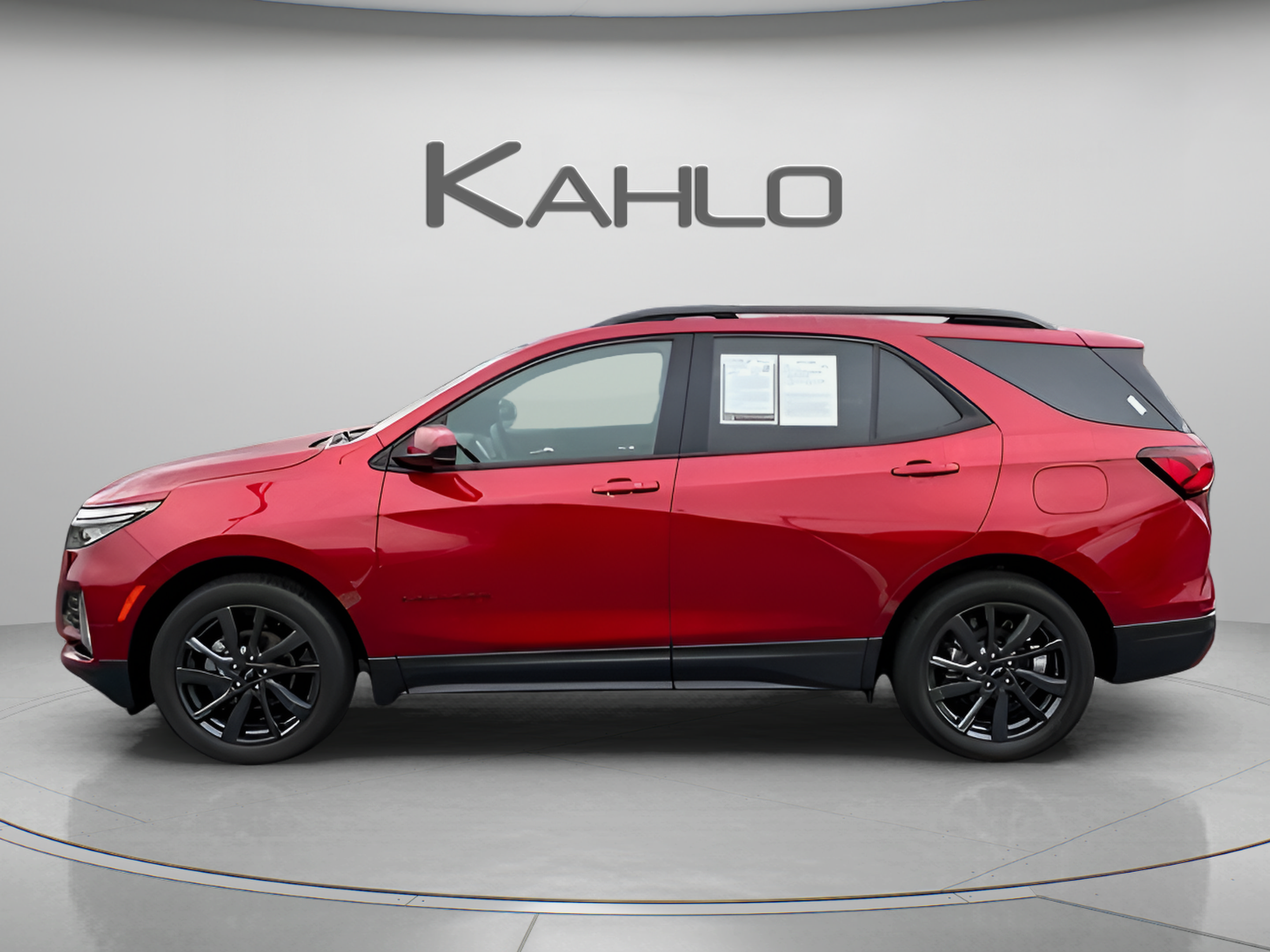 Used 2023 Chevrolet Equinox RS FWD image 2