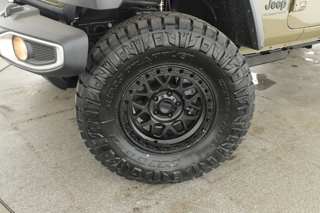 New 2026 Jeep Gladiator Sport image 2