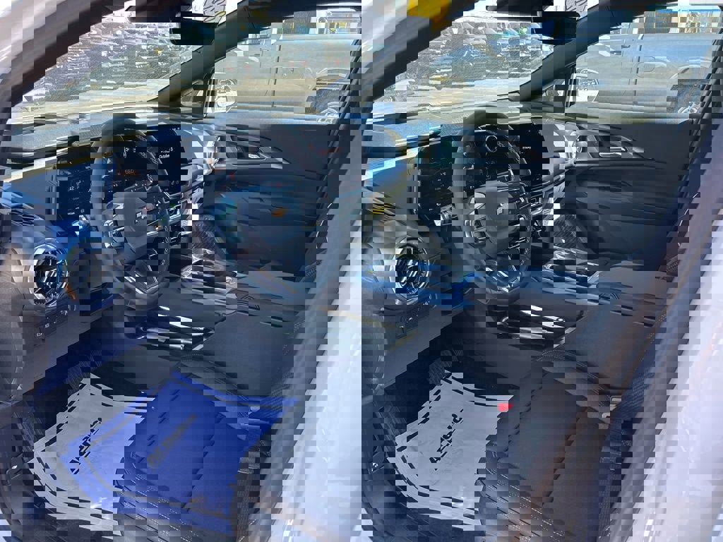 New 2026 Chevrolet Equinox EV LT image 2