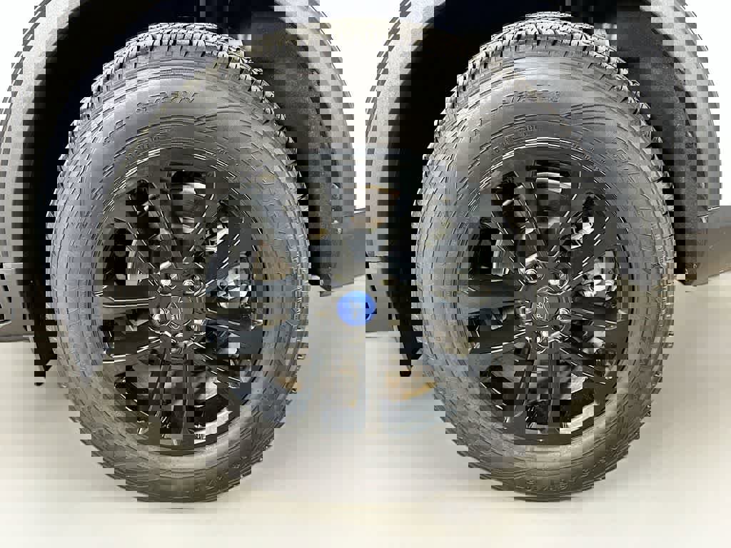 Certified 2020 Ford Escape SE image 8