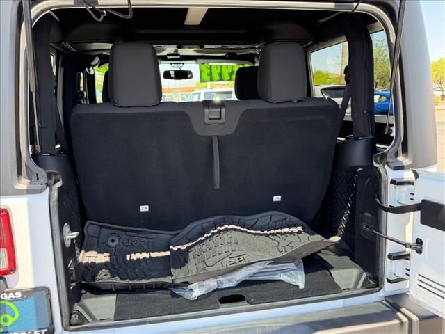 Used 2017 Jeep Wrangler Sport w/ Quick Order Package 24S AWD/4WD image 12