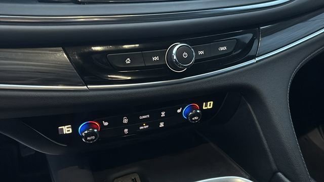 Used 2019 Buick Enclave Essence image 14