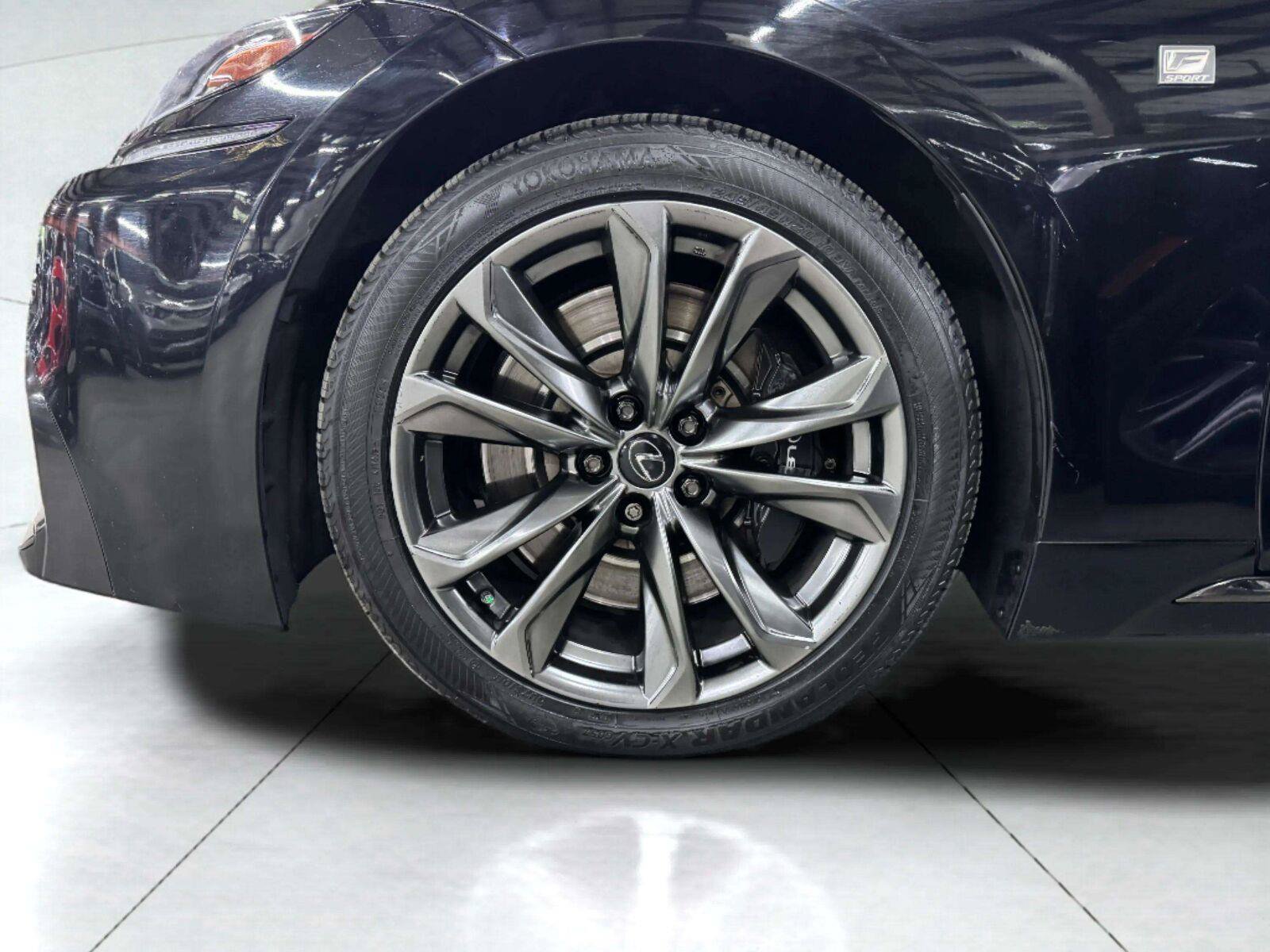Used 2018 Lexus LS 500 F Sport w/ Accessory Package (Z2) RWD image 56
