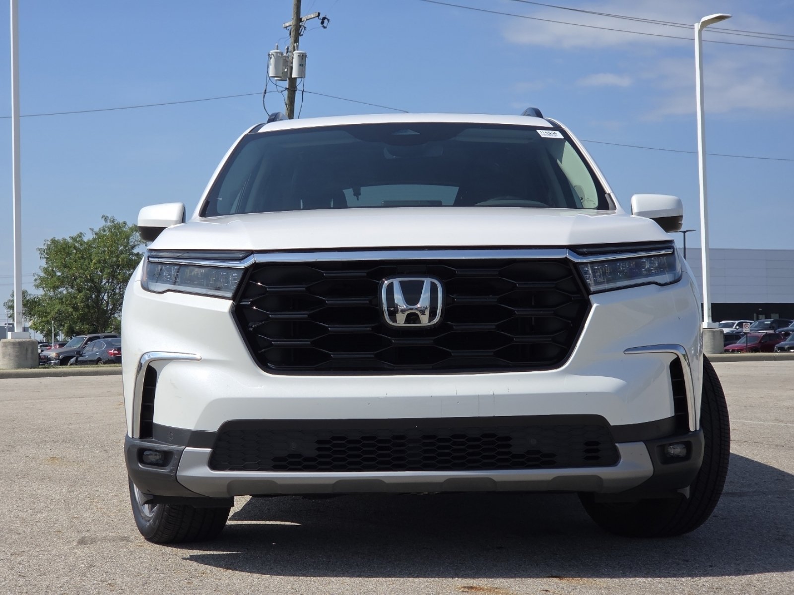 Used 2023 Honda Pilot Touring image 14