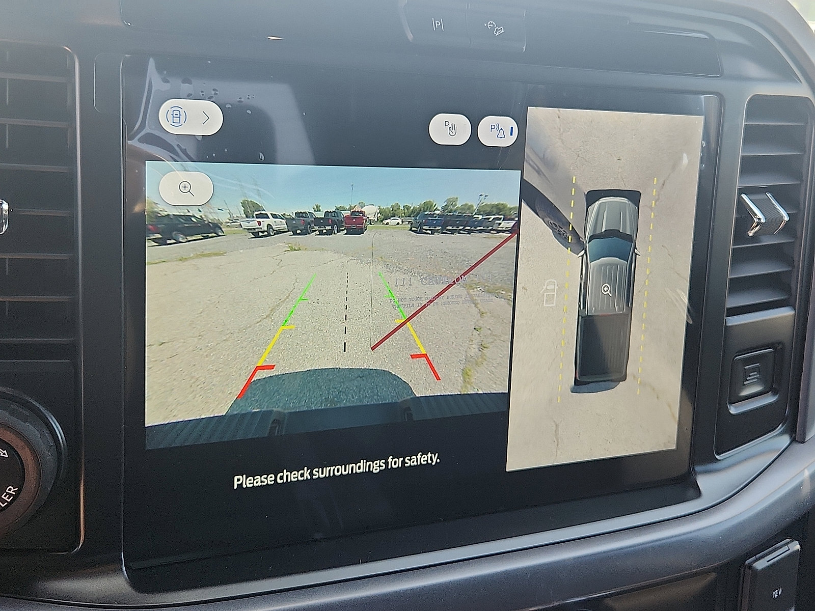 New 2025 Ford F150 XLT w/ Equipment Group 302A MID image 13