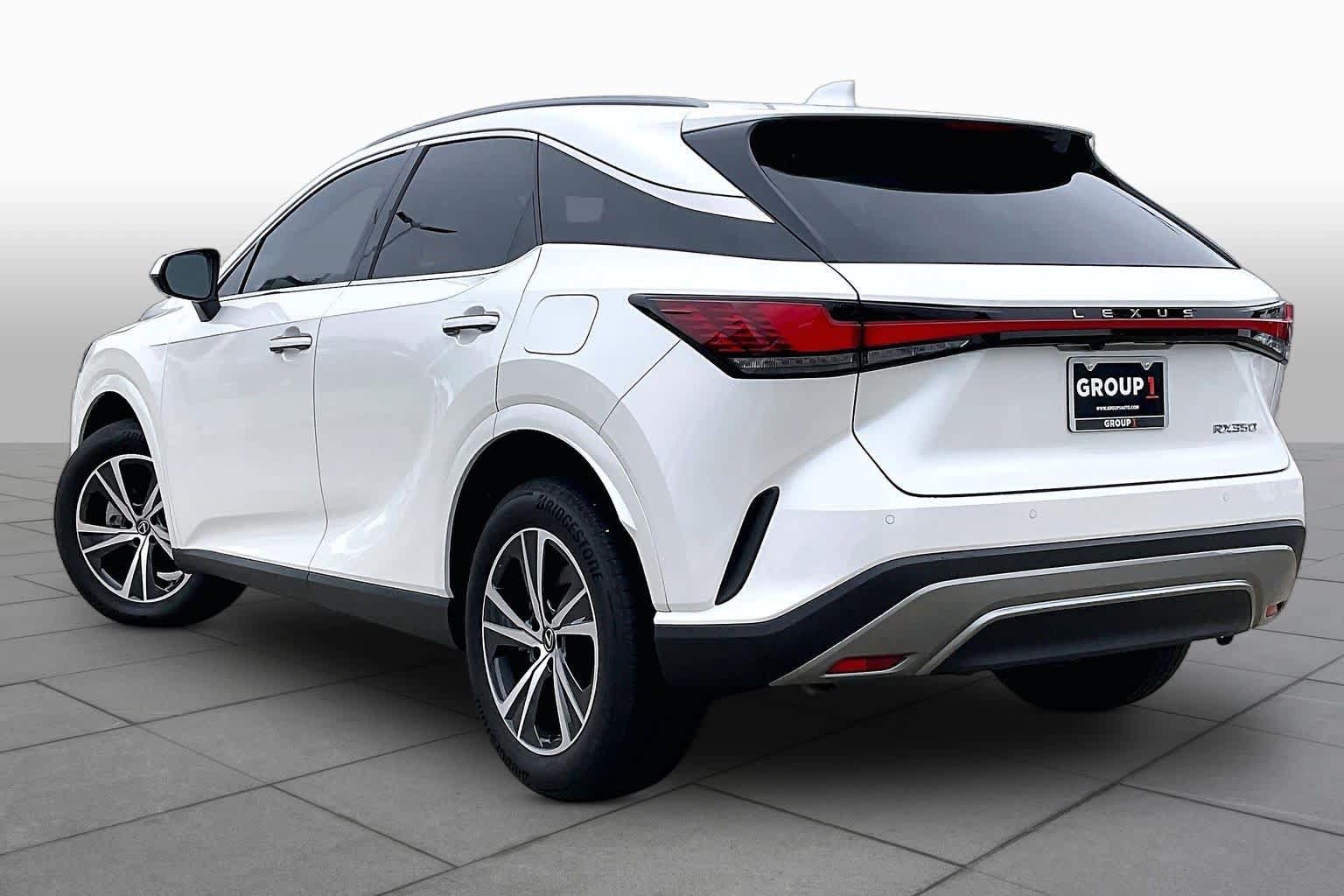 Used 2025 Lexus RX 350 Premium w/ Accessory Package (K3) FWD image 10