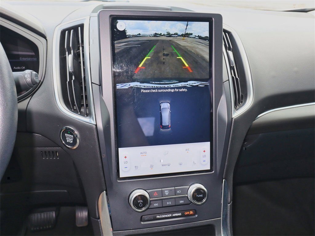 Used 2024 Ford Edge Titanium image 20