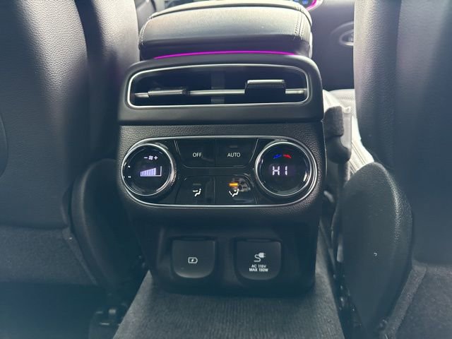 Used 2023 Genesis GV70 2.5T Sport Prestige w/ Sport Prestige Package image 33