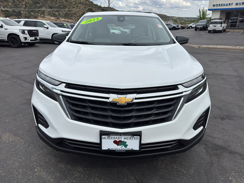 Used 2023 Chevrolet Equinox LS AWD/4WD image 2