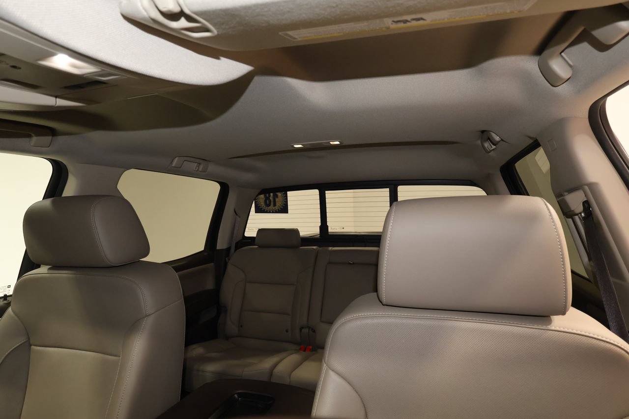 Used 2018 GMC Sierra 1500 SLT w/ SLT Premium Package AWD/4WD image 16