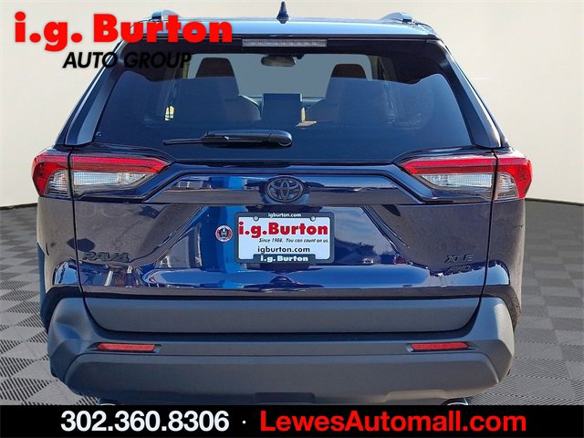 Used 2023 Toyota RAV4 XLE w/ XLE Grade Weather Package image 5