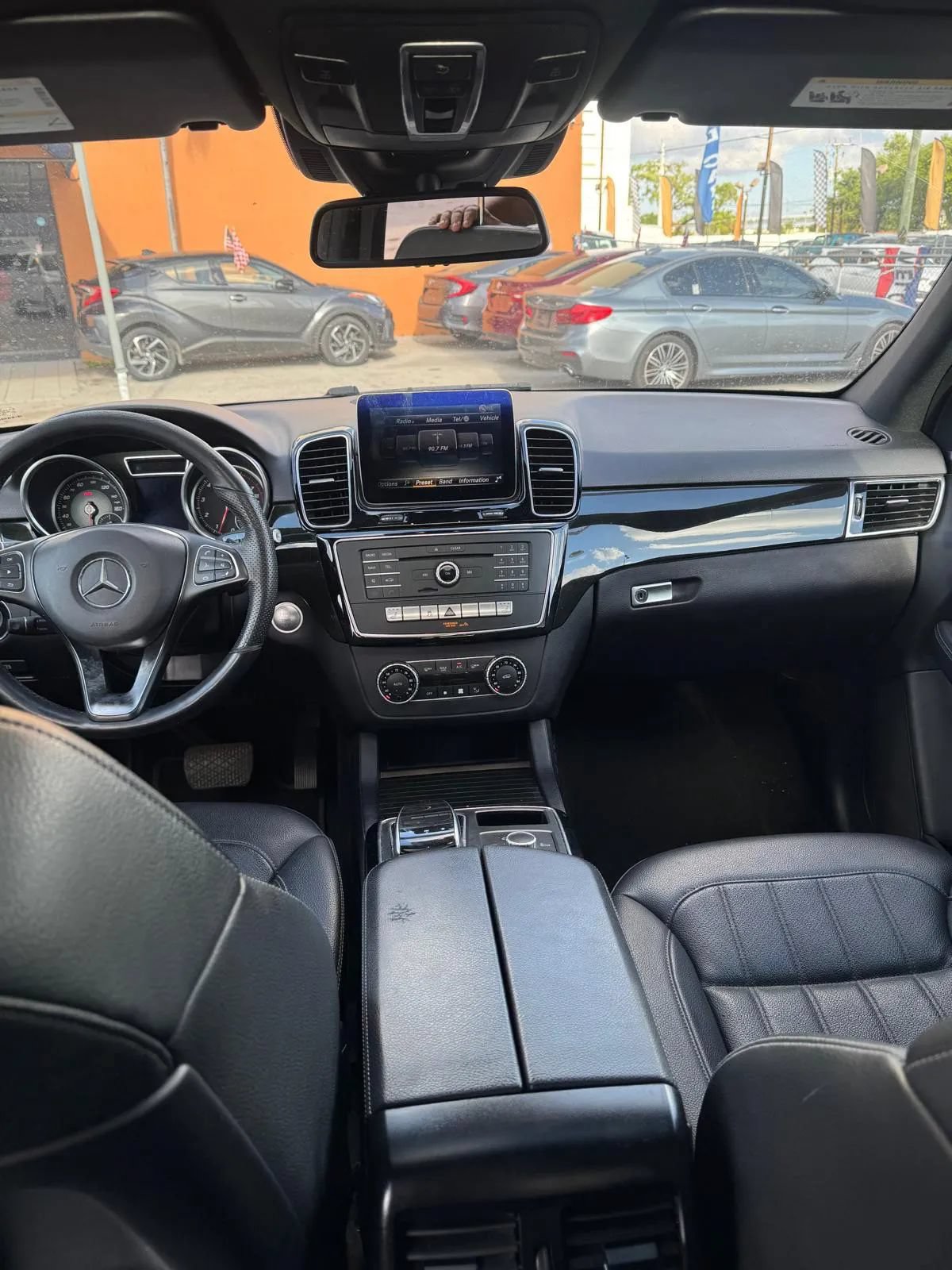 Used 2018 Mercedes-Benz GLE 350 w/ Premium 1 Package image 7