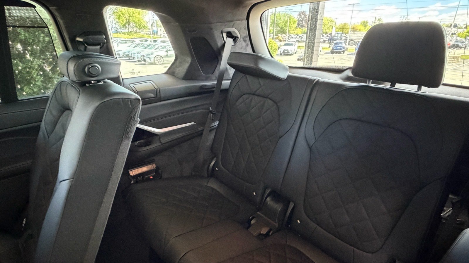 New 2026 BMW X7 xDrive40i w/ M Sport Package AWD/4WD image 21